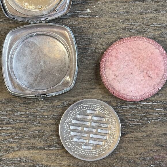 Djer-Kiss Powder Compact Vanity Case Kissing Fairies Art Nouveau 1917-1925 - Picture 9 of 16